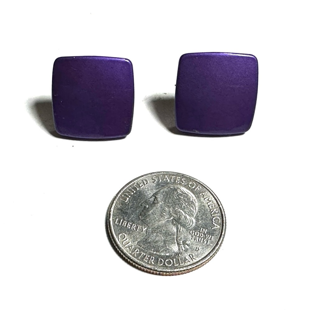 Square Purple Metal Stud Earrings Retro Mod Adorable 3/4”